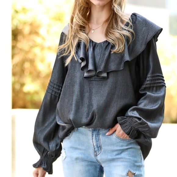 Washed Out Black Top w/Ruffles - Picture 3 of 5